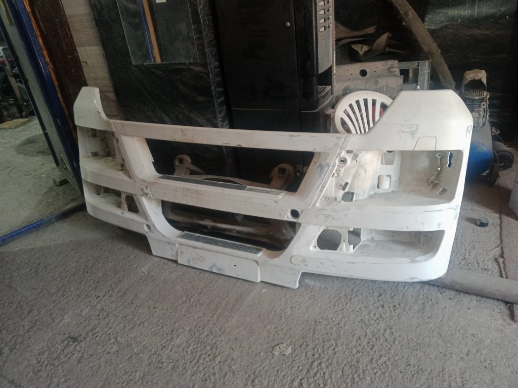 Media af1qipma4zprkepd1xwaolexwxacuvhrw6a3r3bd – Reparație plastic auto Chișinău