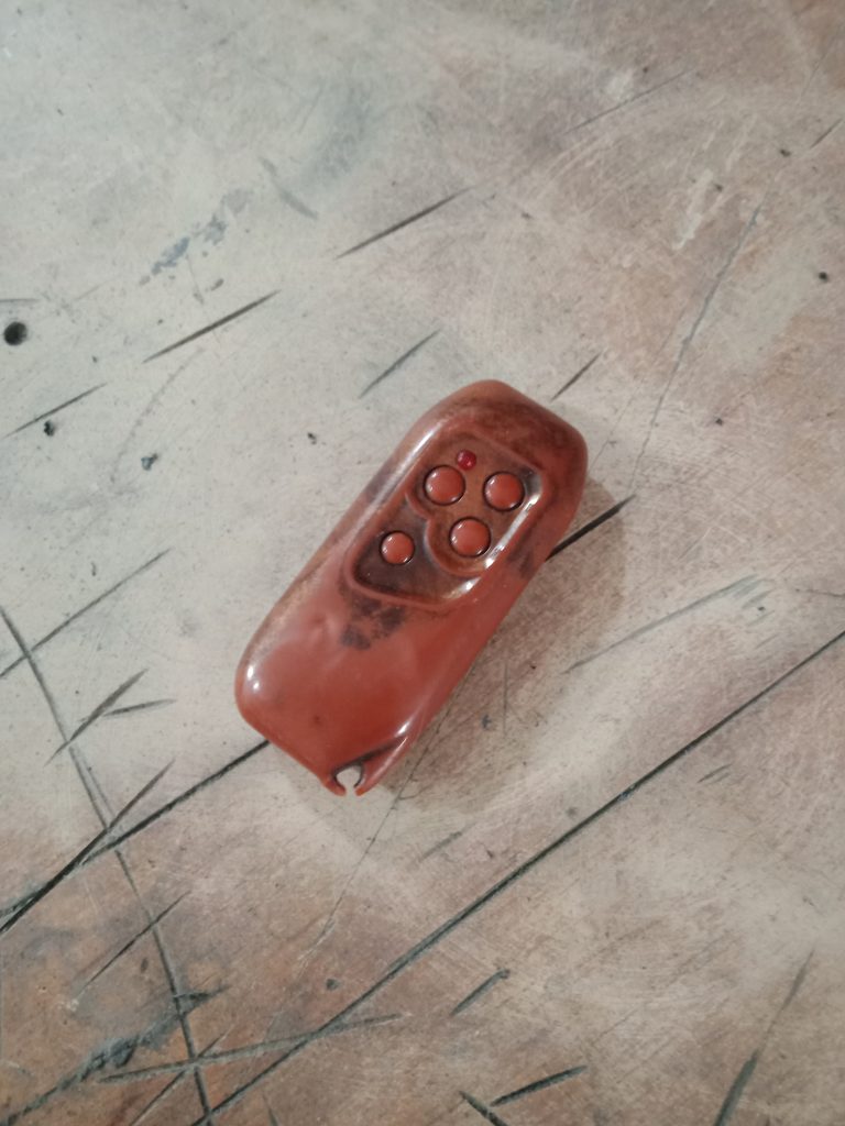 Чеканы demontaj element пластик как новый RePlast – RePlastMD Chișinău