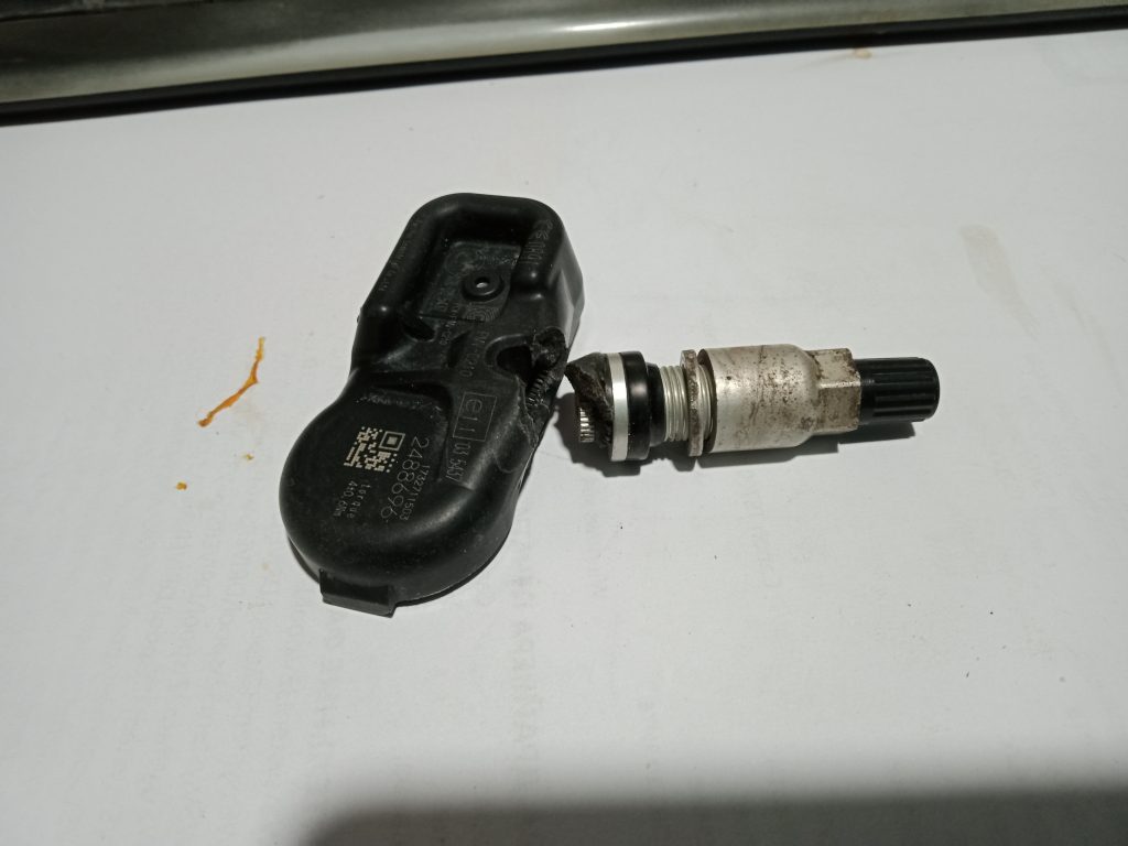 Media af1qipmndkb0bhnkmj 8j_xmutgd4dl3ck4zqa27 – Reparație plastic auto Chișinău