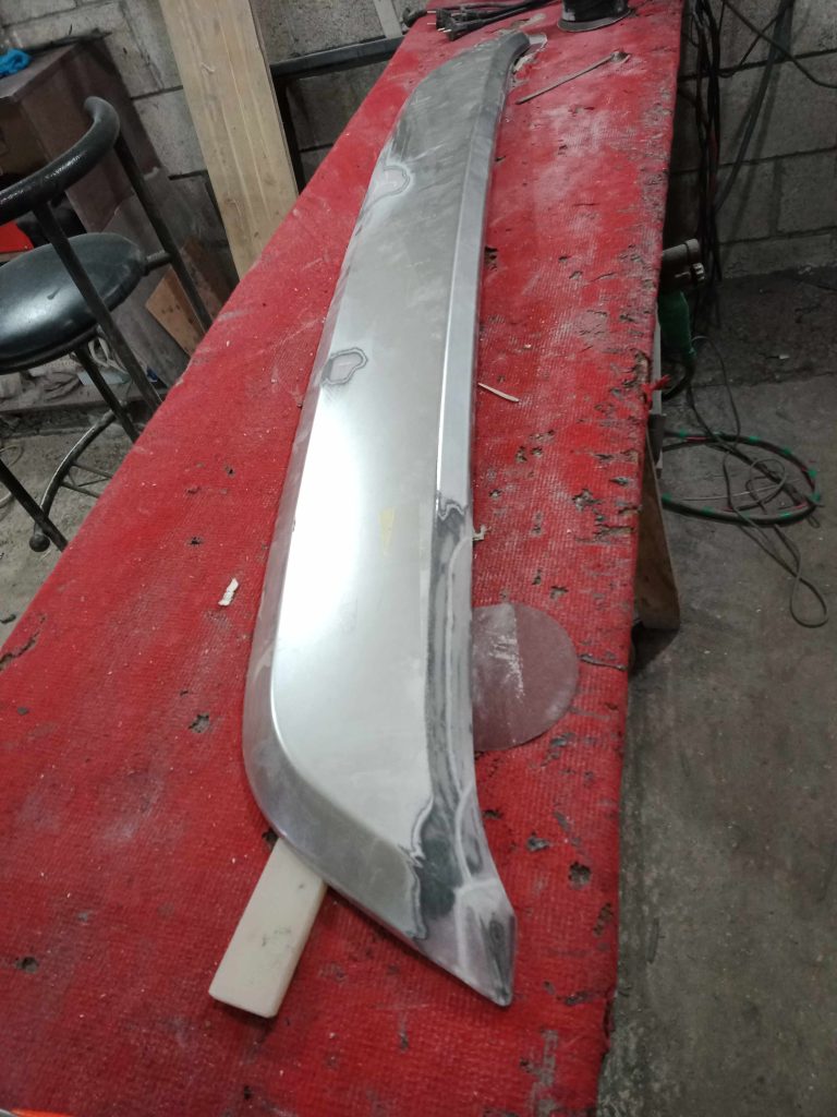 мастер curat suport colț demontaj – RePlastMD Chișinău