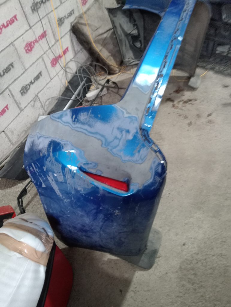Media af1qipmadlszk_wowmvczhayrut1hzqrp9xfii7y – Reparație plastic auto Chișinău