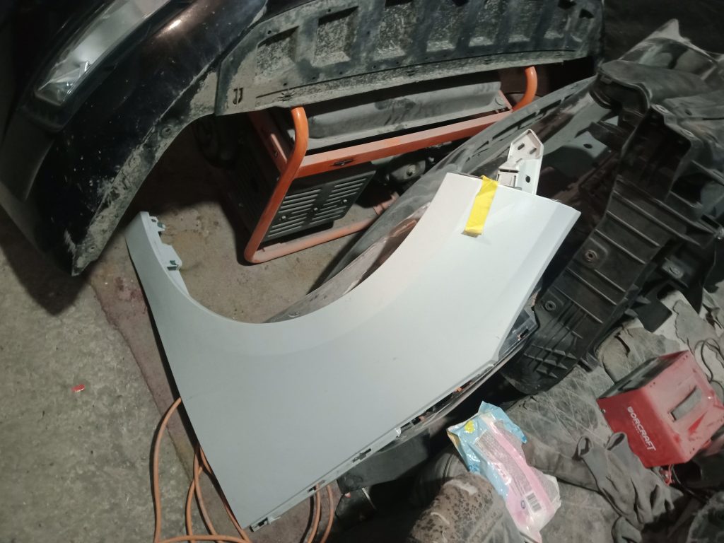 Media af1qipnszog7mpxnavq2rgehz4jttotsvtwmuq2g – Reparație plastic auto Chișinău