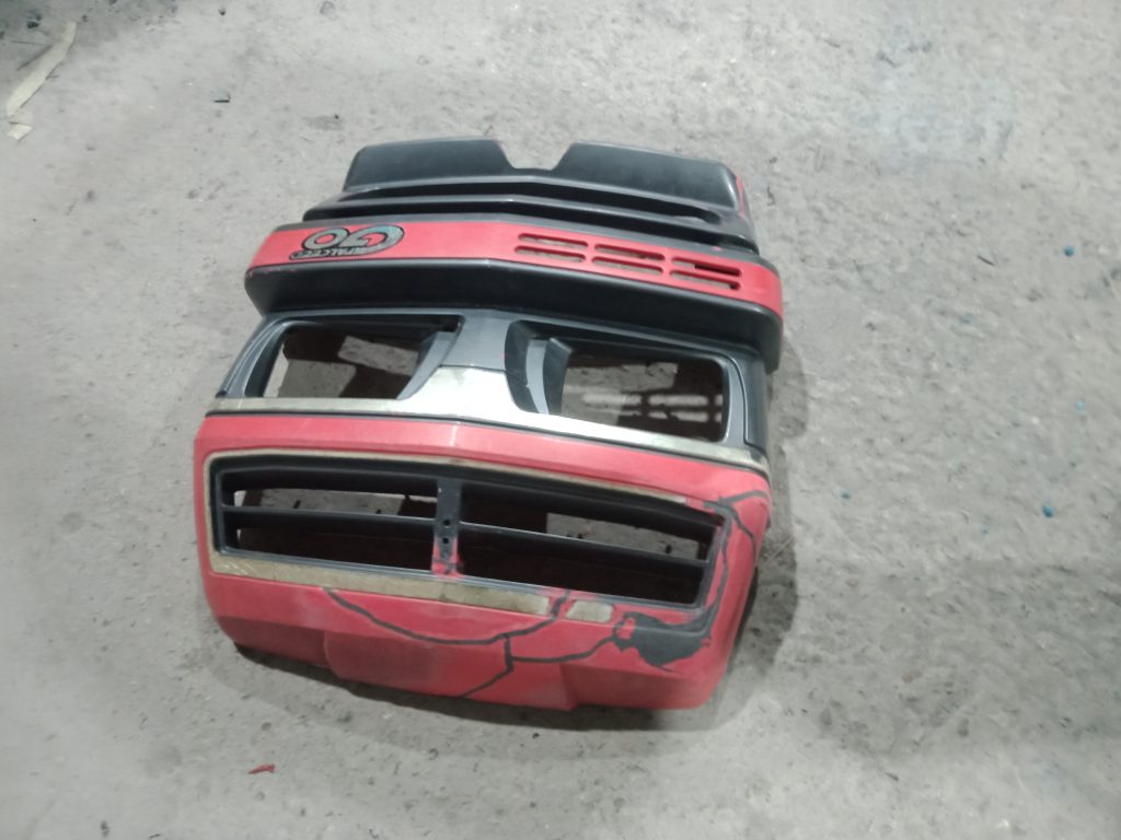 Media af1qipnhrxof2wupog8qb2cly dxt6gp7vgiosck – Reparație plastic auto Chișinău