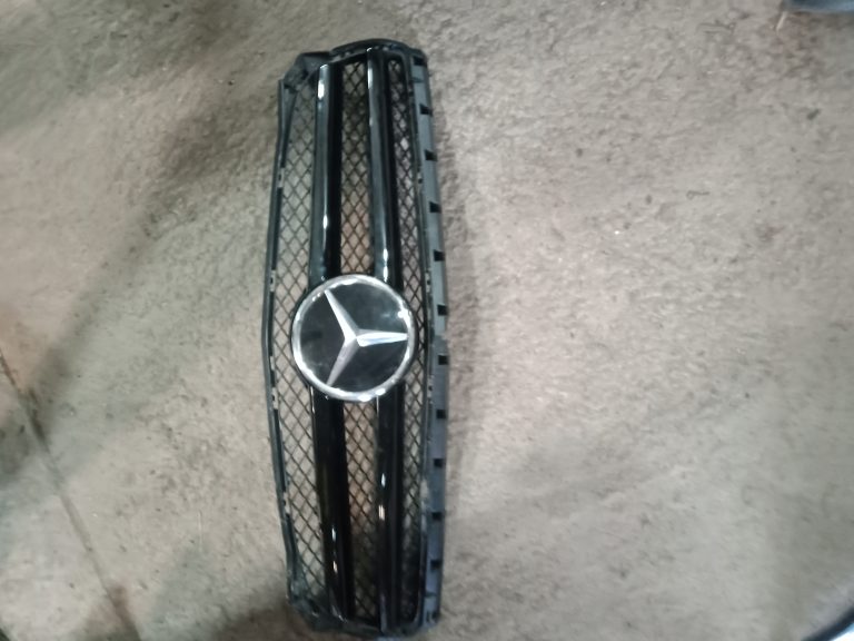 Reparație detaliu rapidă – RePlastMD Ciocana