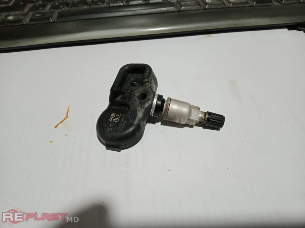 Media af1qipnjzdf7tveomd91dbvdgwt0vqigwjyz0c_w – Reparație plastic auto Chișinău