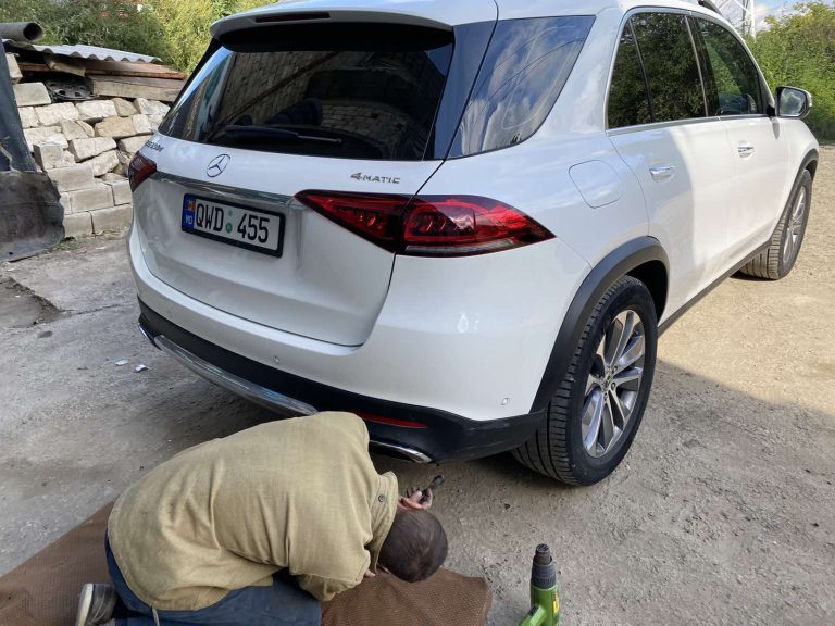 Sudură detaliu profesională – RePlastMD service RePlastMD