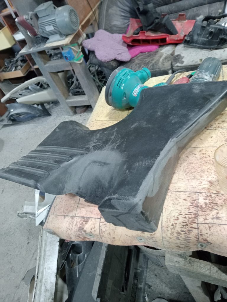 Refacere carcasă auto precisă – RePlastMD Ciocana