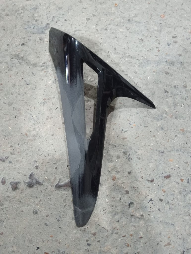 Media af1qipoeiyms_eimcxtx4o1fctpqdidkicorqw1v – Reparație plastic auto Chișinău