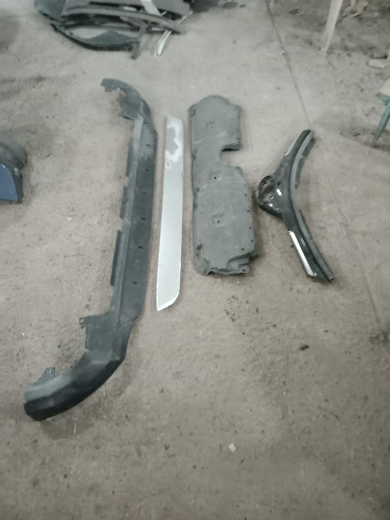 Refacere panou auto rapidă – RePlastMD atelier RePlastMD