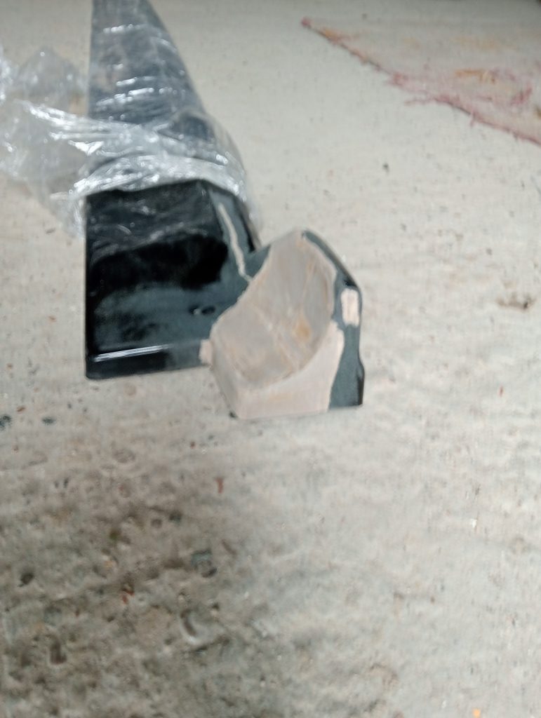 Media af1qiposkt0xuj5_ejyn bvcjdze5yfhhsw1khjj – Reparație plastic auto Chișinău