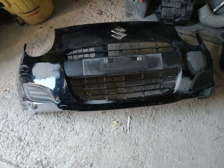 Lipire panou auto precisă – RePlastMD atelier RePlastMD