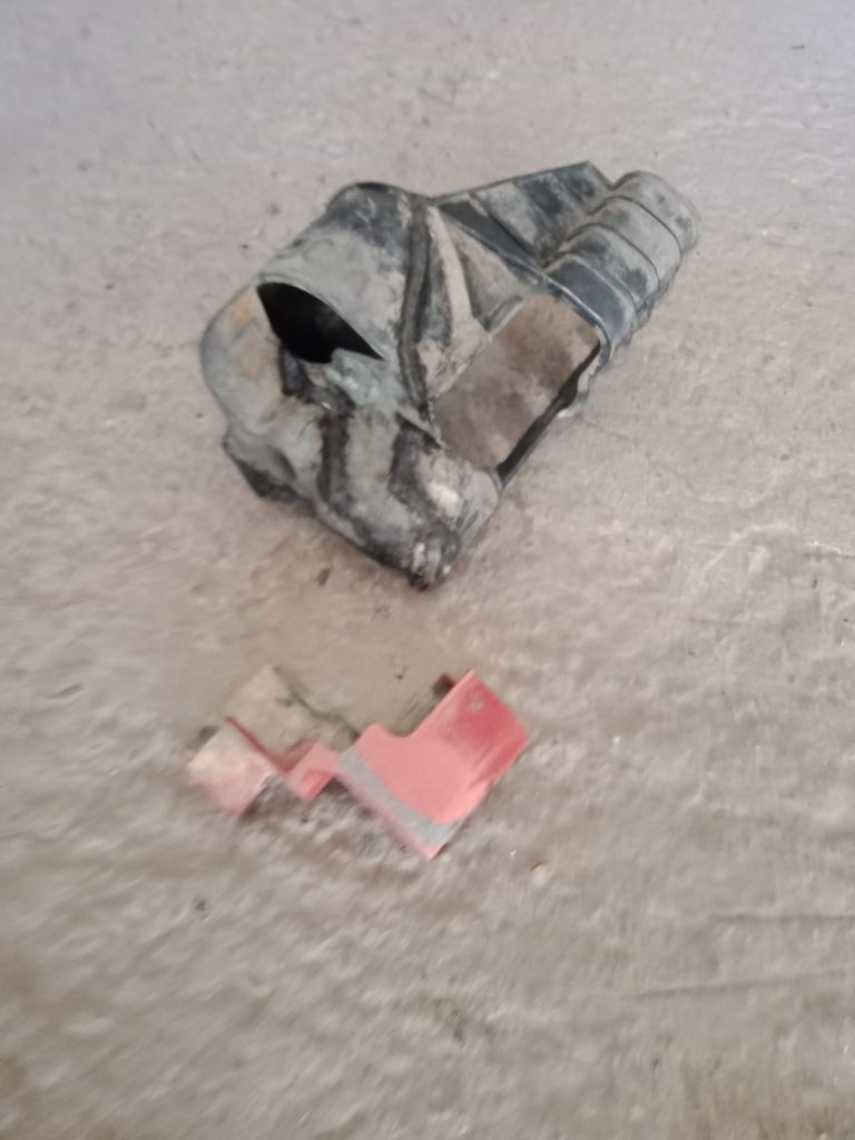 Sudură panou auto rapidă – RePlastMD Chișinău