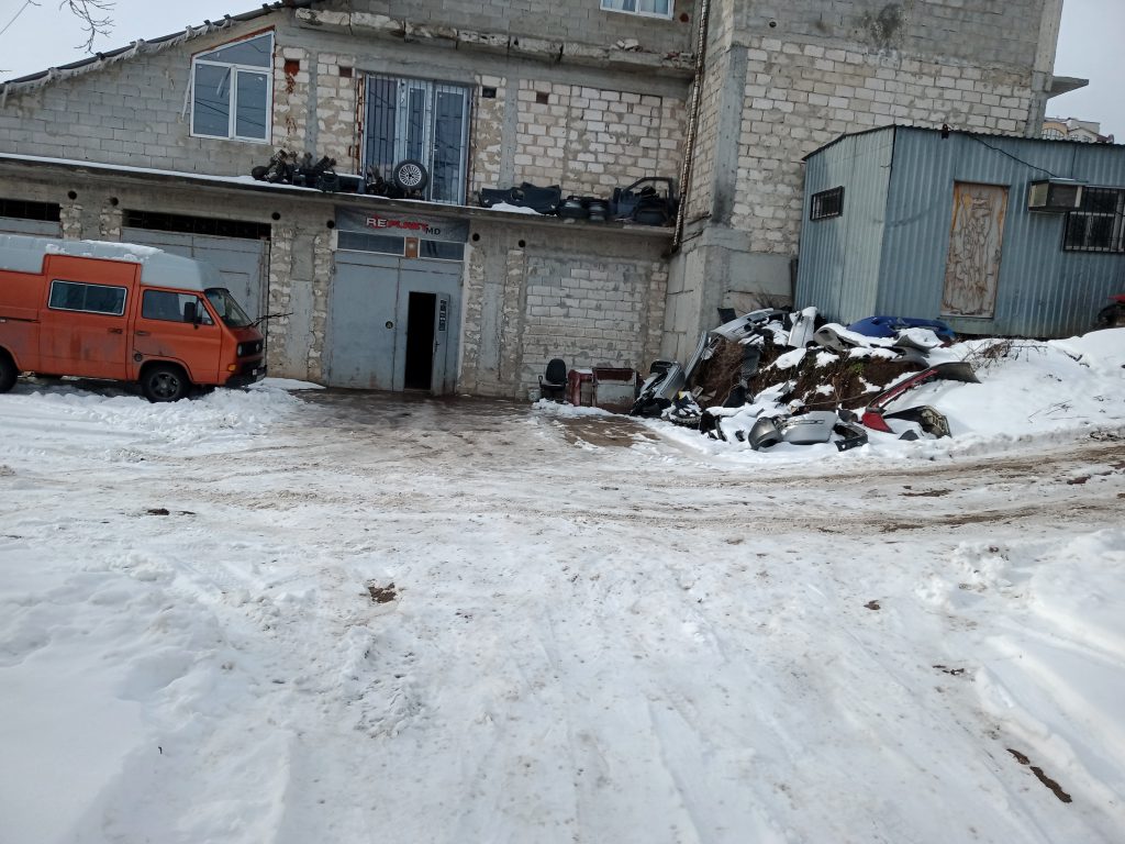 Media af1qipose_yy6ly2y37keqdiodbbyn4cpijghh_c – Reparație plastic auto Chișinău