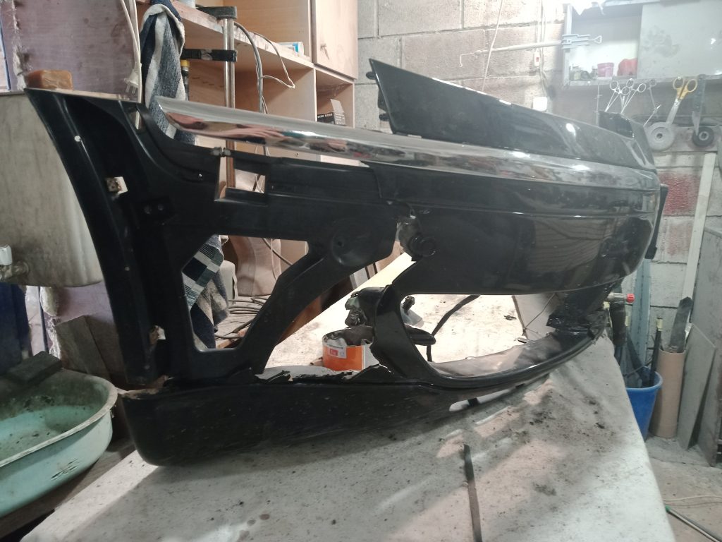 Media af1qipotz0wvftiy_vbqyzhjssmaowziyg9ifwop – Reparație plastic auto Chișinău