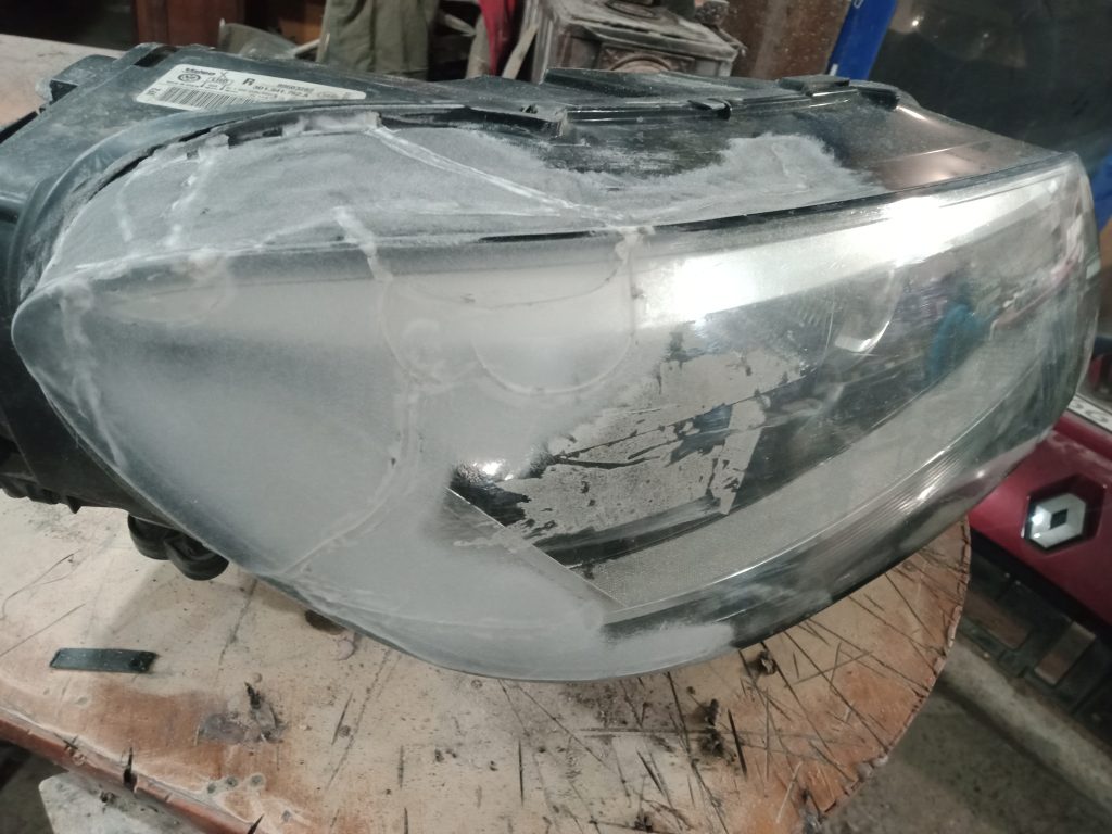 Media af1qipoyfxihnhpvdtufpvvs7fqkak0_z3p51cvt – Reparație plastic auto Chișinău