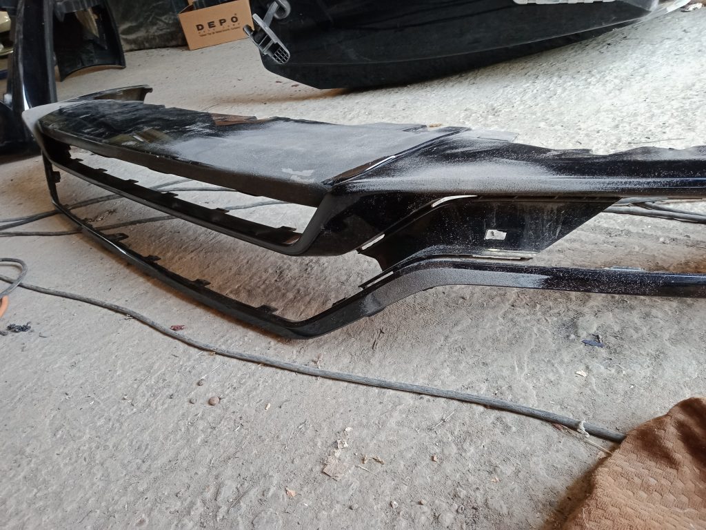 Media af1qipp7ryhujysosmg59hrkaowrxg35gogojjaf – Reparație plastic auto Chișinău