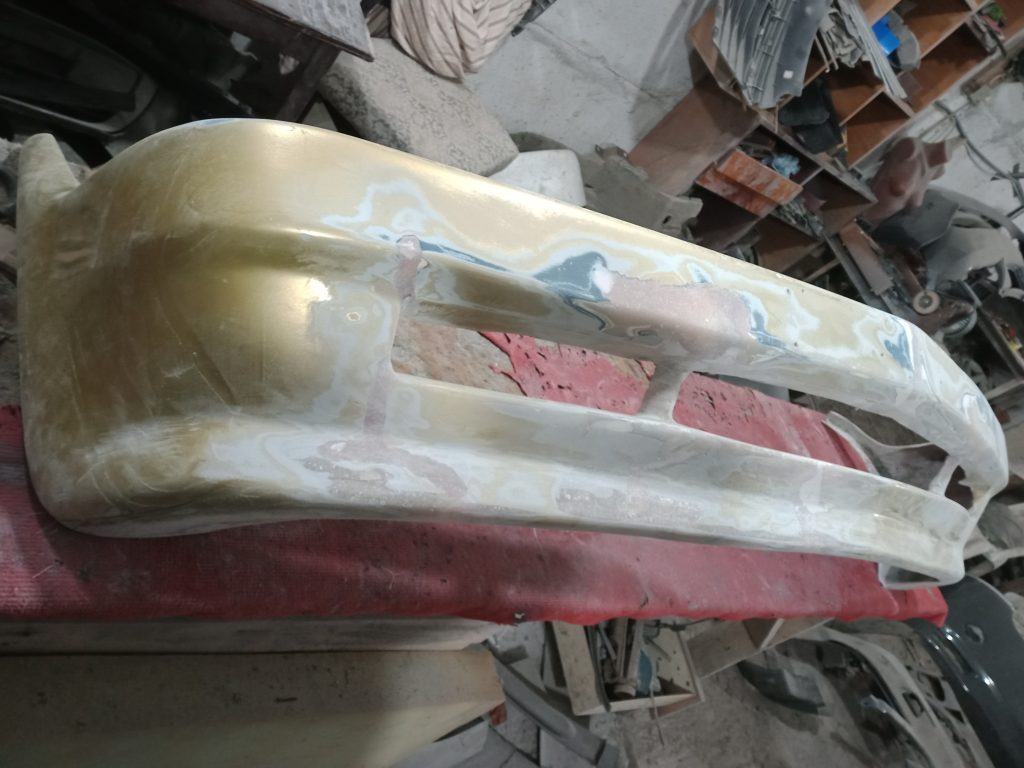 Media af1qippjuobpxmxpqjcmu2mjfhvquhcfh4umqa8l – Reparație plastic auto Chișinău