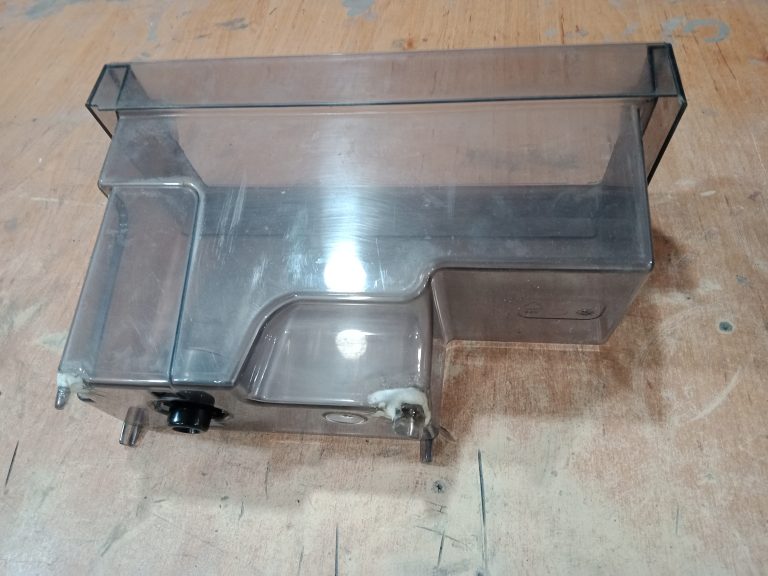 Refacere detaliu rapidă – RePlastMD Chișinău