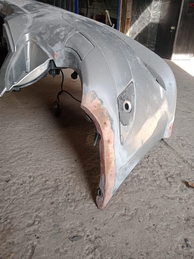 Reparație carcasă durabilă – RePlastMD service RePlastMD