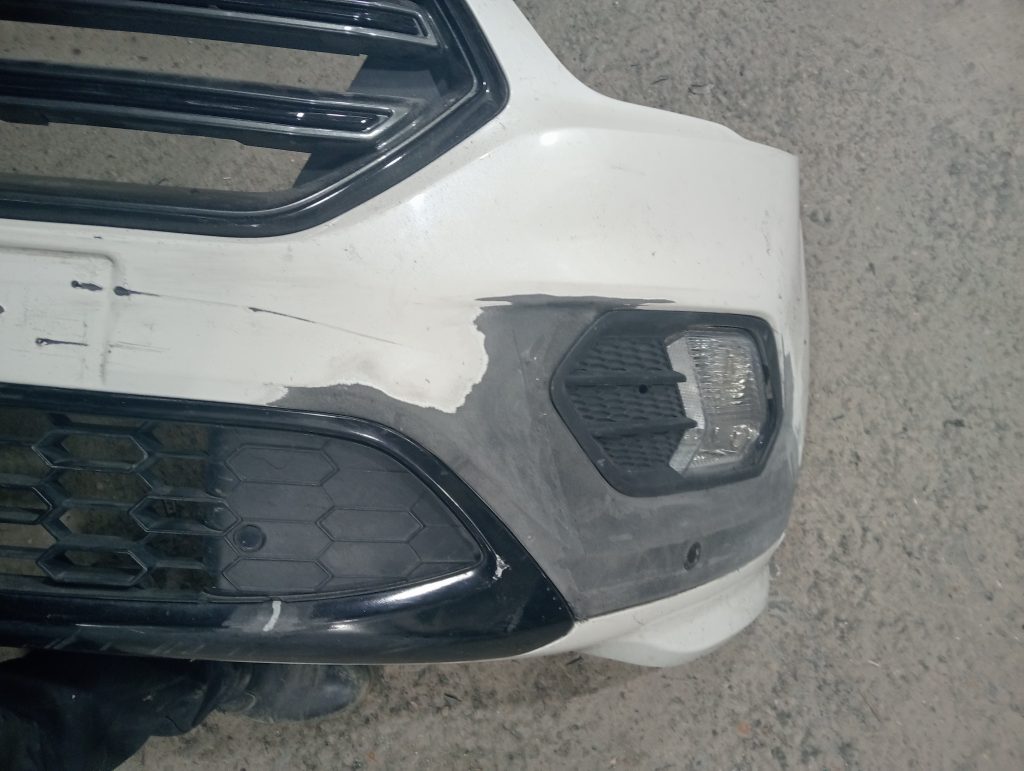 Media af1qippkfxxt_hfs1v7iqrbpql0ayhgre svys1s – Reparație plastic auto Chișinău