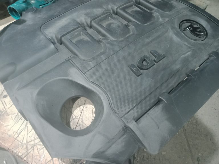 Reparație element plastic durabilă – RePlastMD atelier RePlastMD